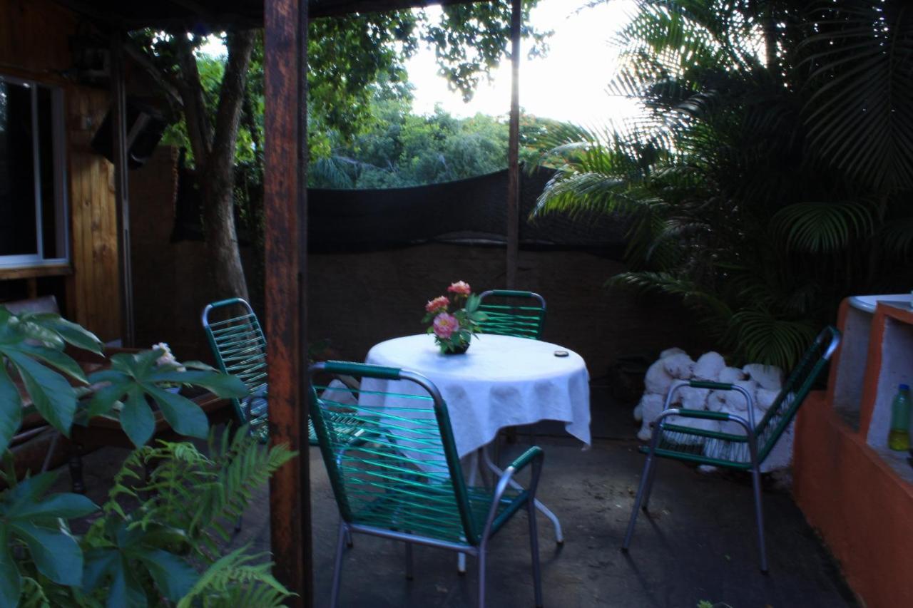 Krieger Haus Hostel Puerto Iguazu Exterior photo